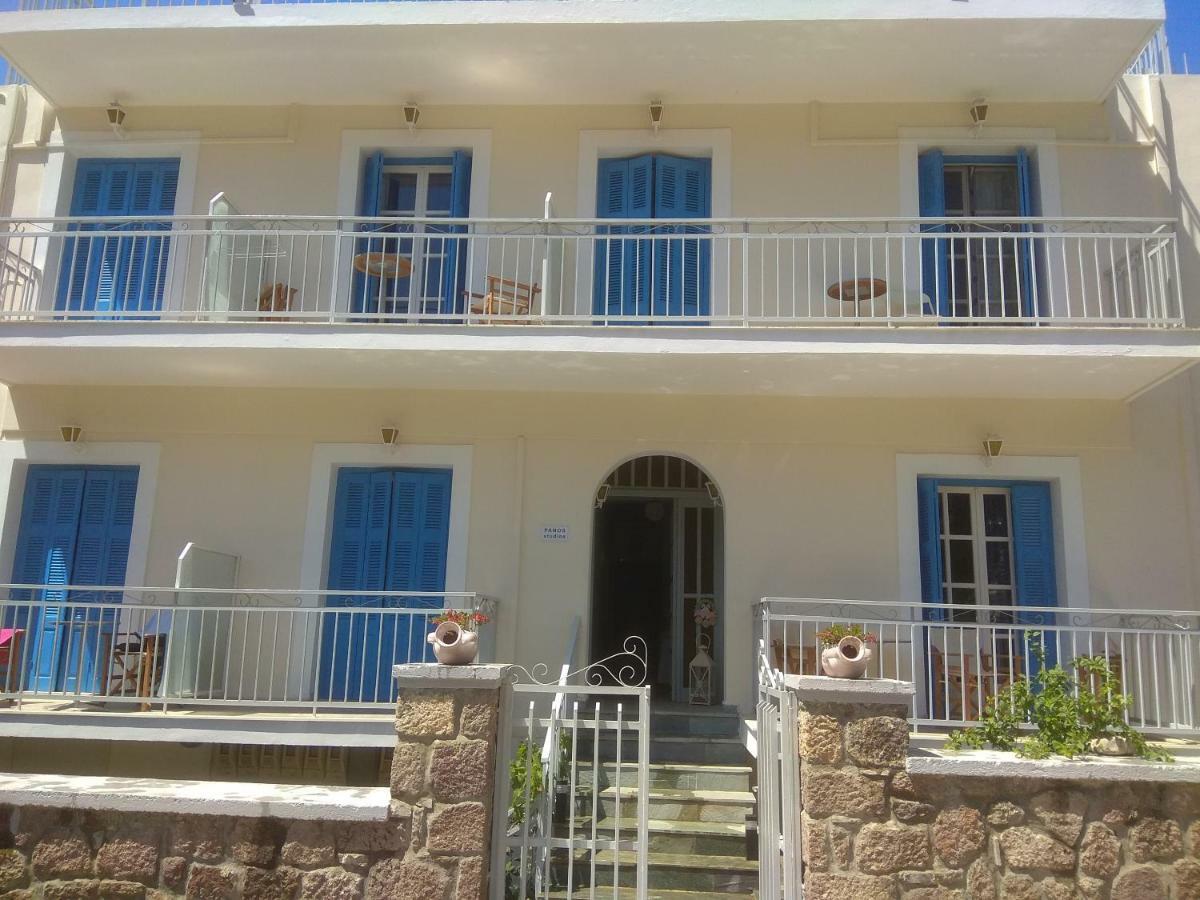 Panos Studios Poros Town Екстериор снимка
