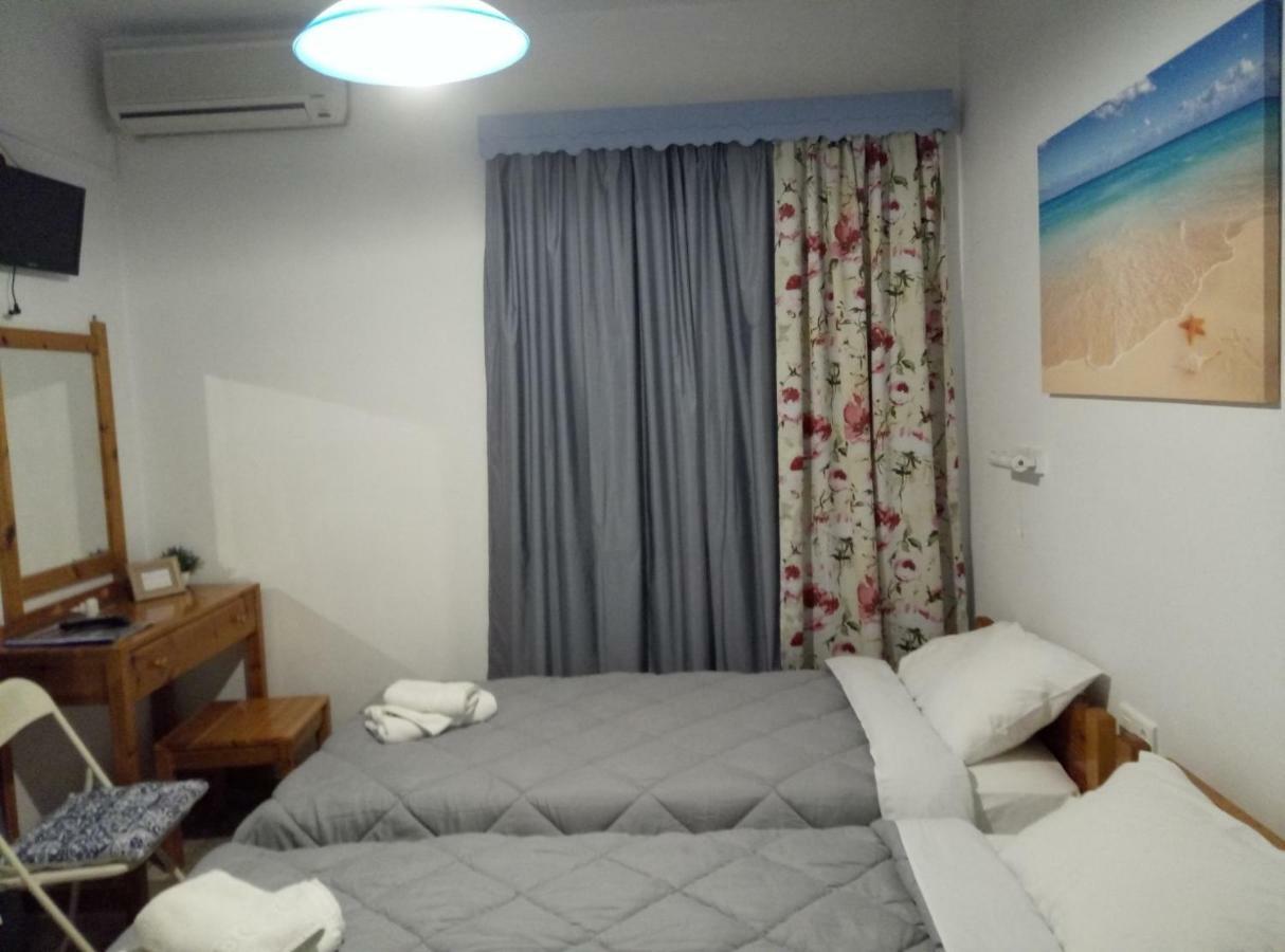 Panos Studios Poros Town Екстериор снимка